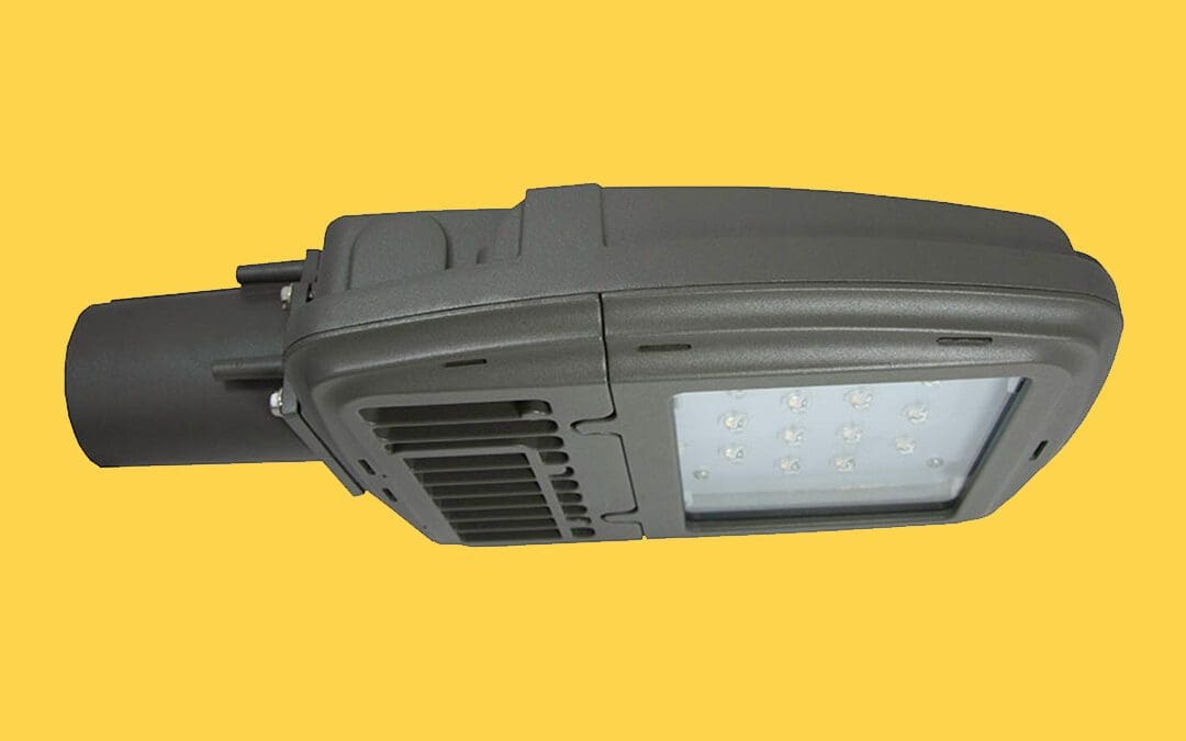 New CARA EXTREME-LIFE Rated 590nm Amber LED Area/Flood/Wall Packs