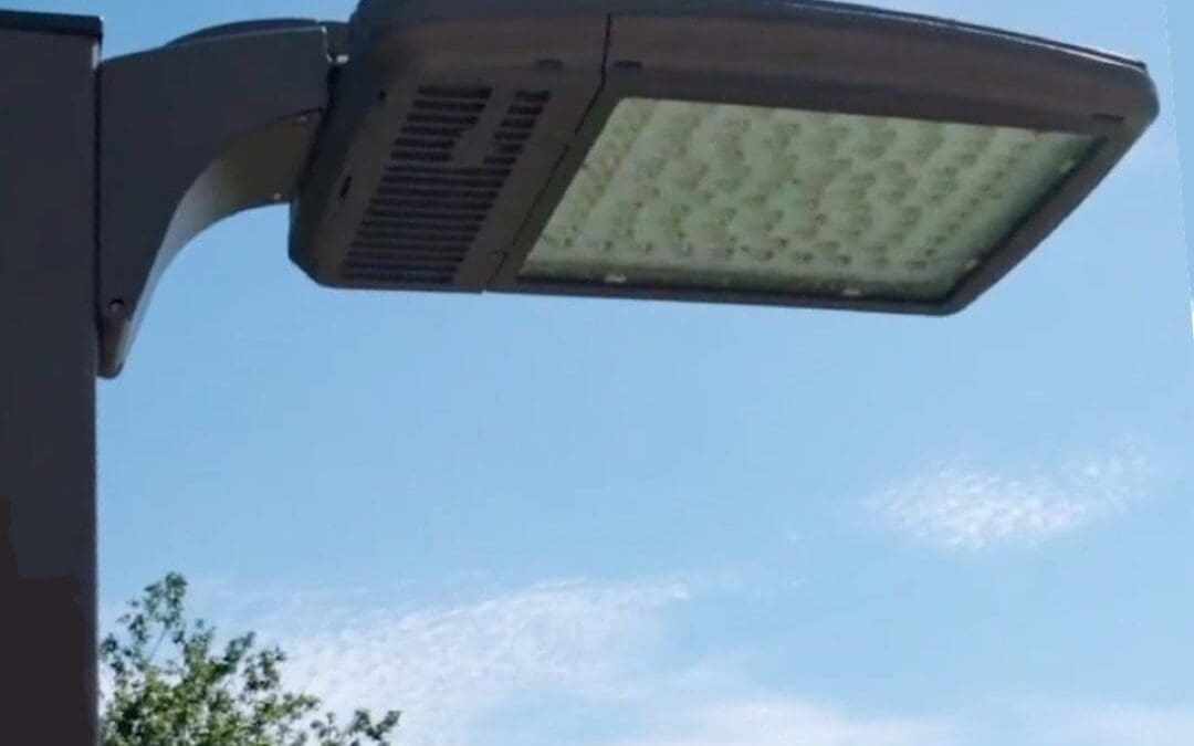 LED-Parking-Lot-Light-Mounted-on-Pole LED-Parking-Lot-Light-Mounted-on-Pole