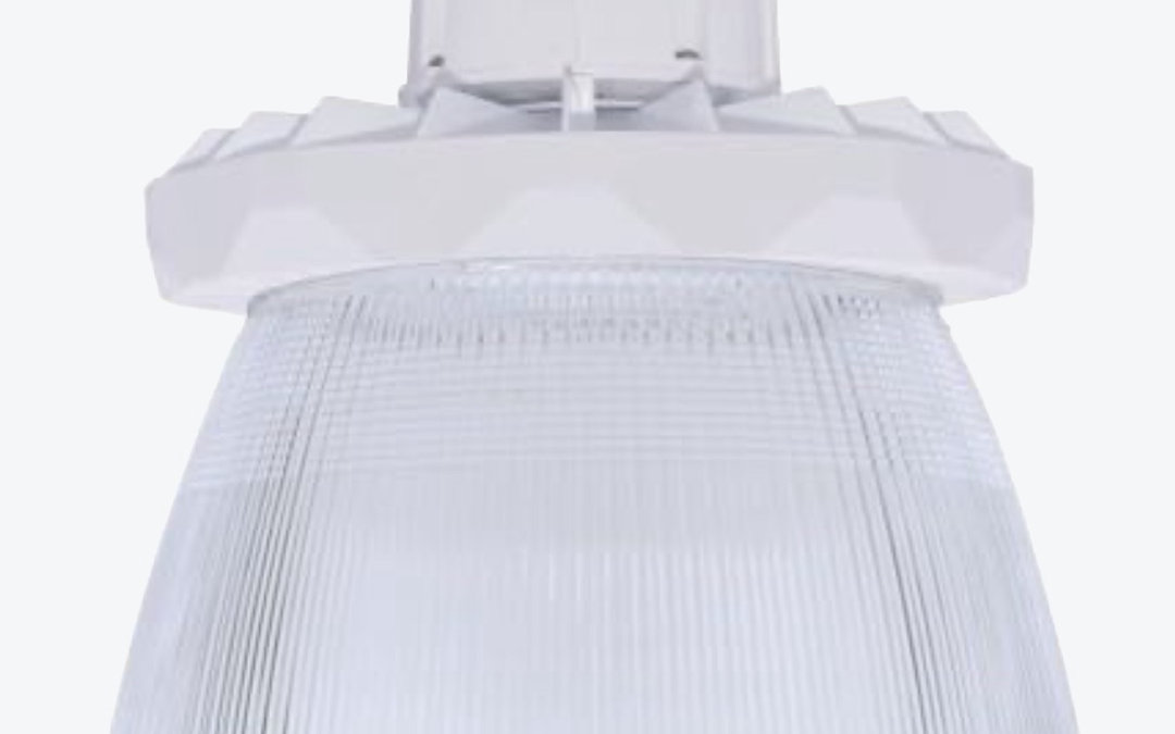 How a Light Refractor Impacts High Bay Lighting Performance and Photometric Studies